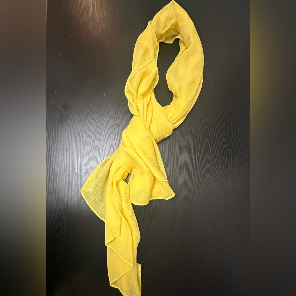 Vivid Yellow Lightweight Wrap | Pop of Color never worn